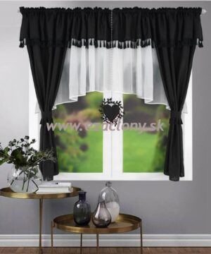 Hotová záclona MATILDA so srdiečkom 400 x 150 cm - čierna