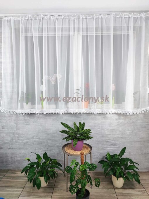 Záclona PANDORA s krajkou rovná 400 x 160 cm